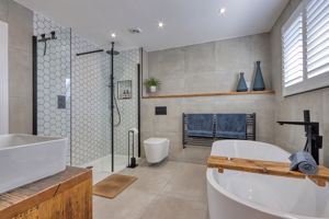 Photo 21- click for photo gallery